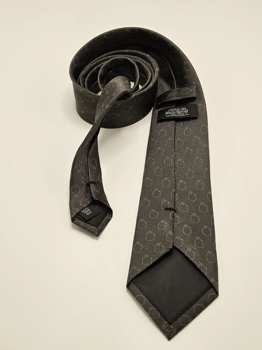 Star Wars 100% Silk Necktie – Millennium Falcon & Rebel Alliance (Dark Grey)